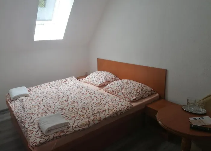 Penzion** Amalka Casa de hóspedes Hriňová